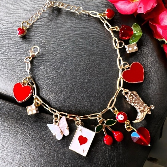 Whimsical Adorable Gold and Red Toned Charm Bracelet Adjustable Chain 7”-9” - Picture 16 of 17